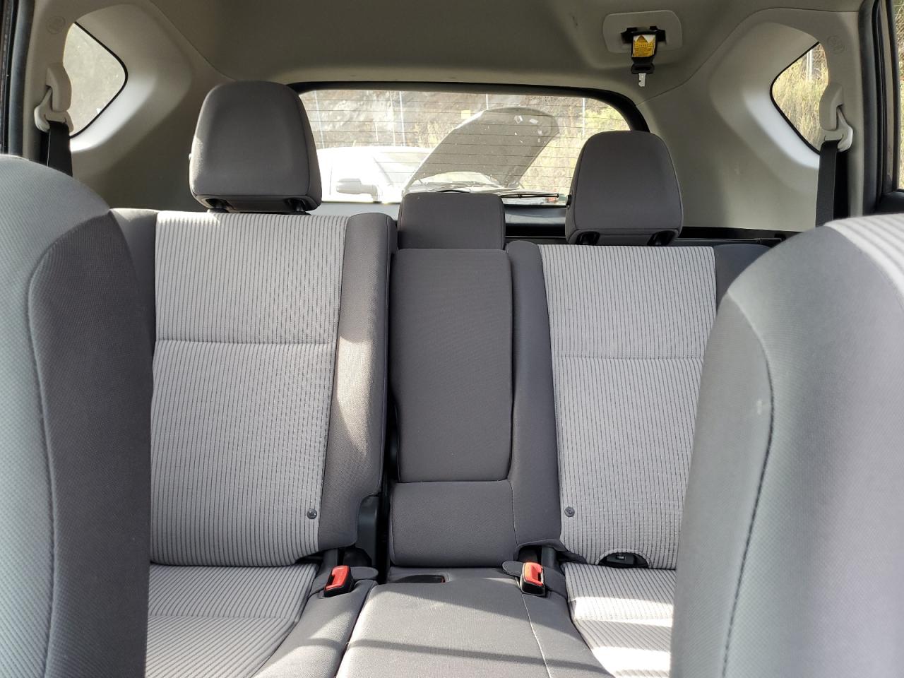 2015 Toyota Rav4 Le VIN: 2T3BFREV7FW334031 Lot: 85342195