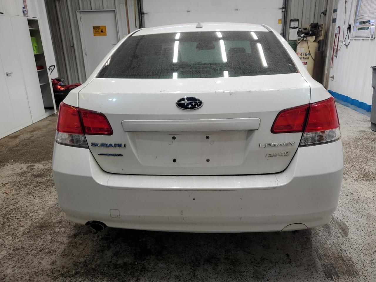 2013 Subaru Legacy 2.5I Limited VIN: 4S3BMBJ67D3012839 Lot: 85401235