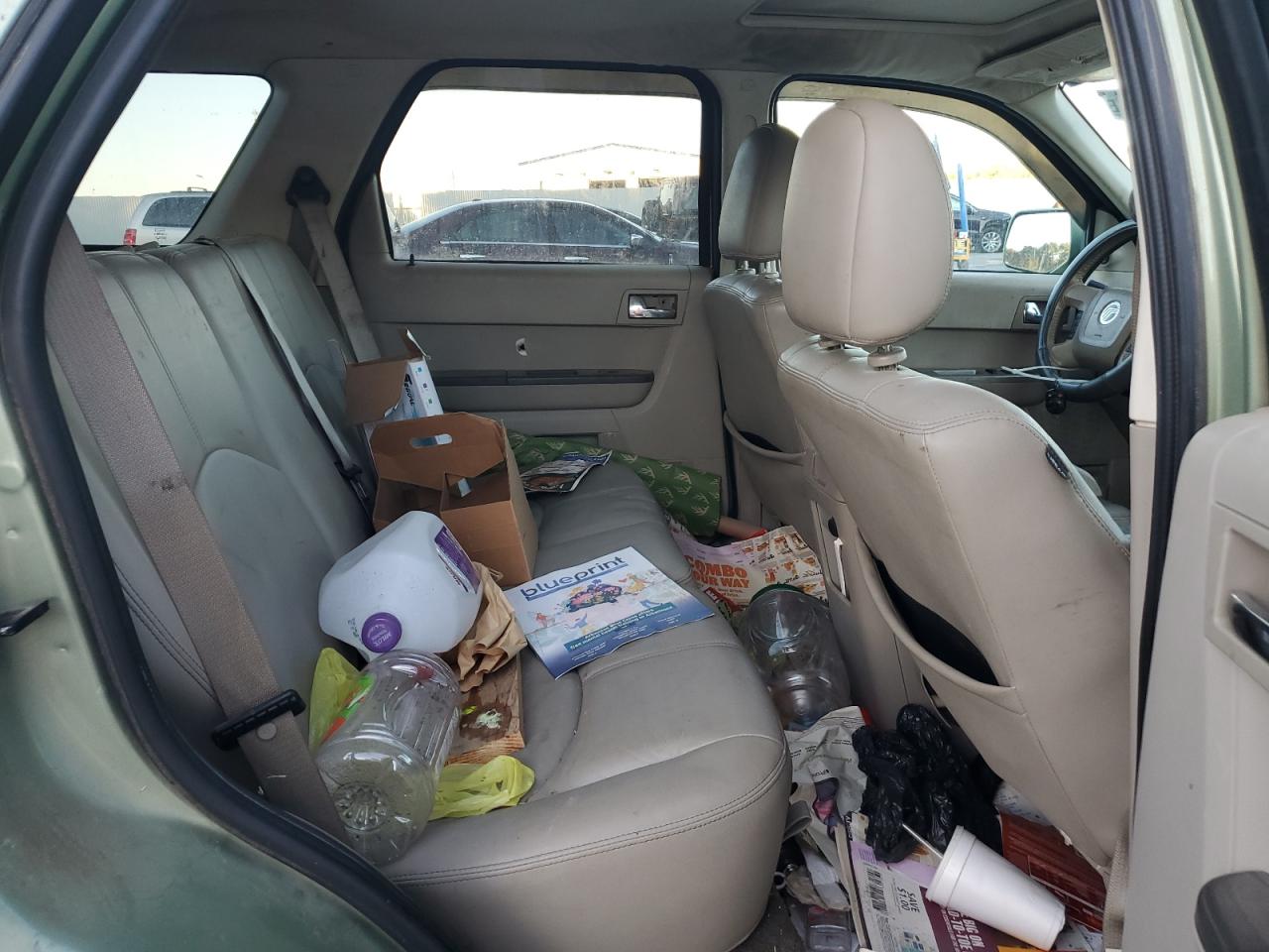 2008 Mercury Mariner Premier VIN: 4M2CU87178KJ15431 Lot: 87061955