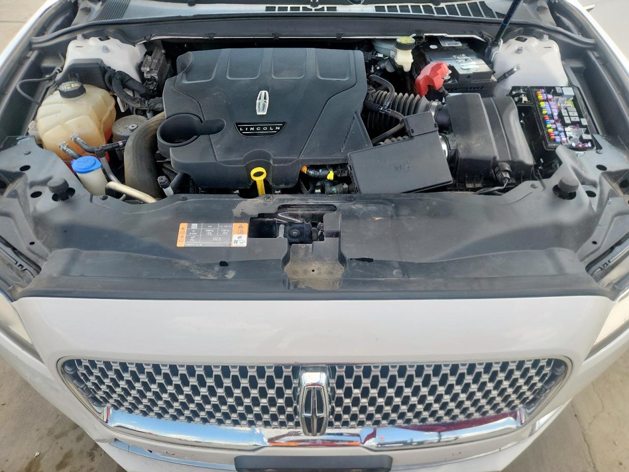 2017 Lincoln Continental Black Label VIN: 1LN6L9BCXH5607756 Lot: 84762195