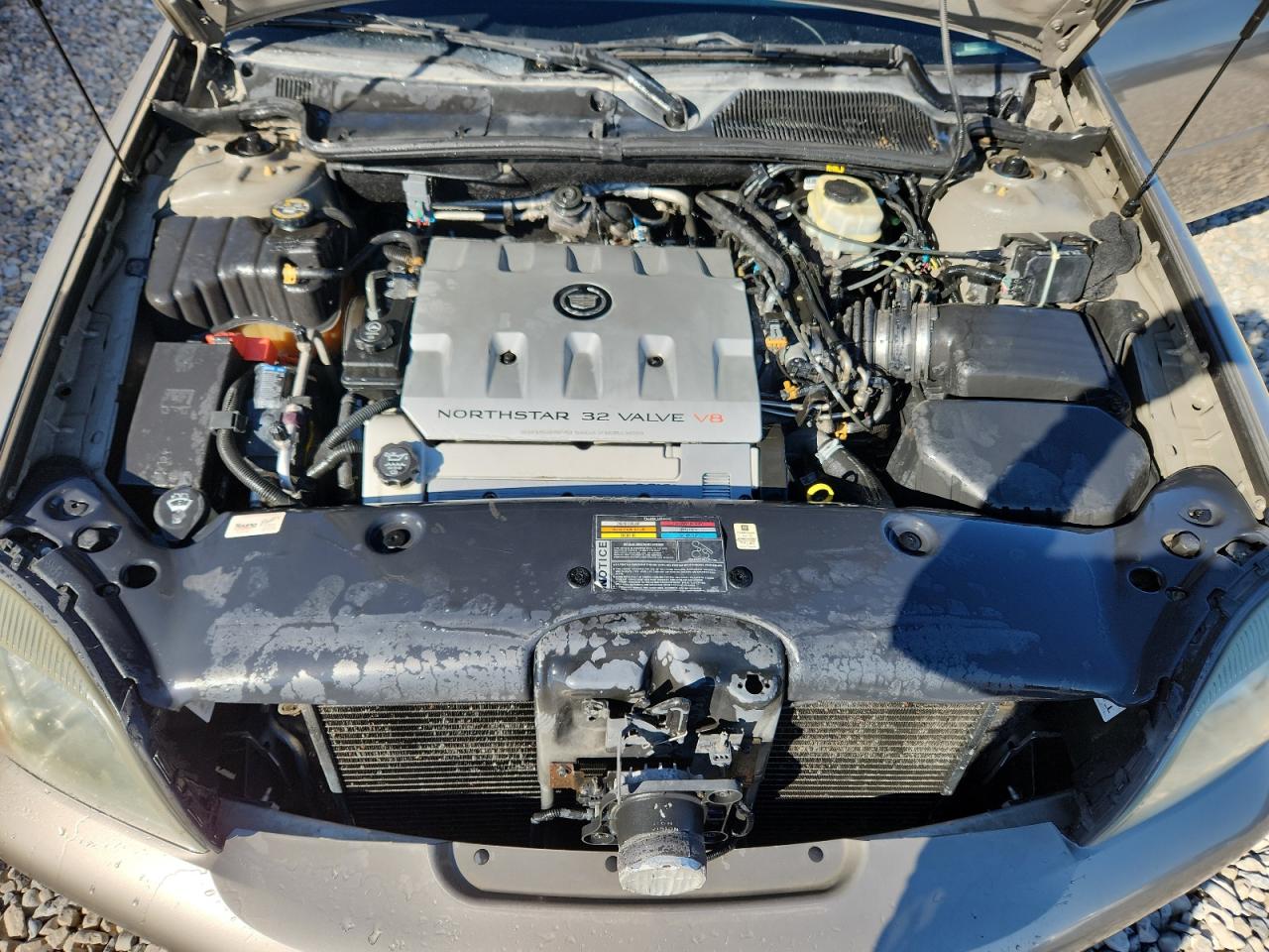 2002 Cadillac Deville Dts VIN: 1G6KF57972U140957 Lot: 82150355