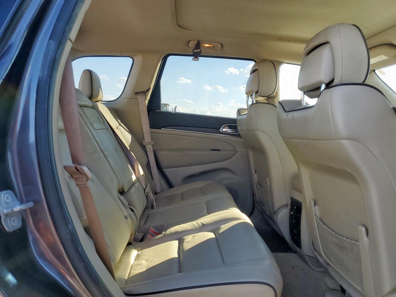 2014 Jeep Grand Cherokee Overland VIN: 1C4RJFCT1EC492363 Lot: 85173695