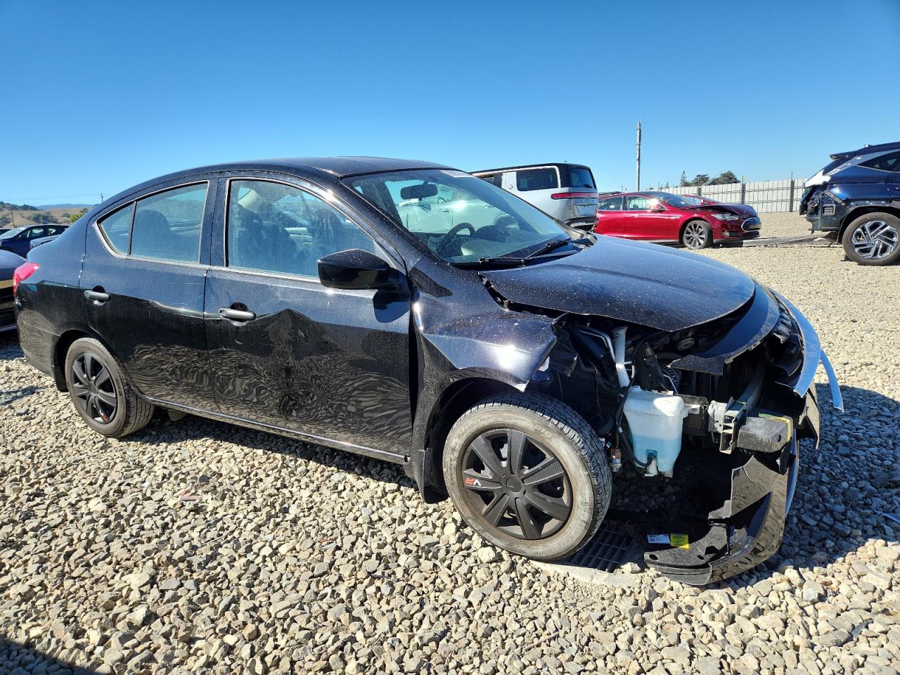2017 Nissan Versa S VIN: 3N1CN7AP0HL853213 Lot: 89932185