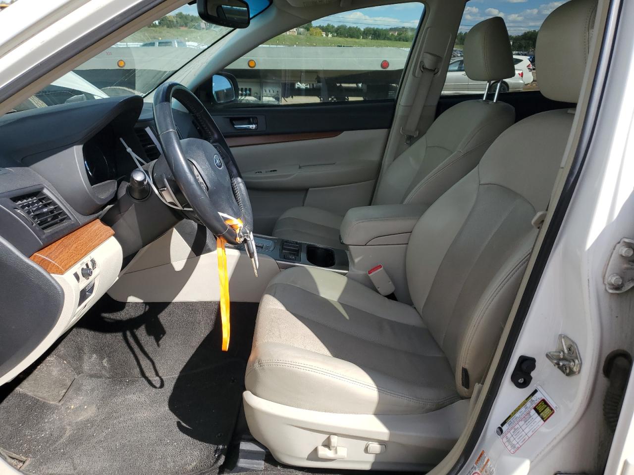 2014 Subaru Outback 2.5I Limited VIN: 4S4BRCLC0E3214266 Lot: 84480955