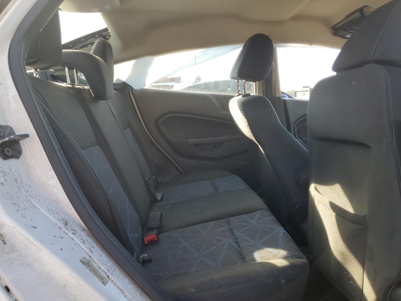 2013 Ford Fiesta Se VIN: 3FADP4BJ9DM203083 Lot: 85204975