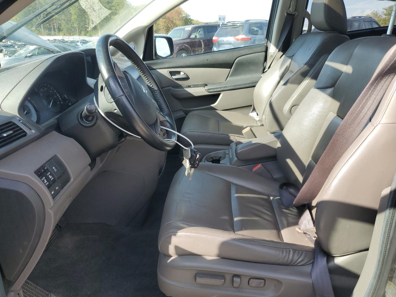 2013 Honda Odyssey Touring VIN: 5FNRL5H92DB031725 Lot: 84427295