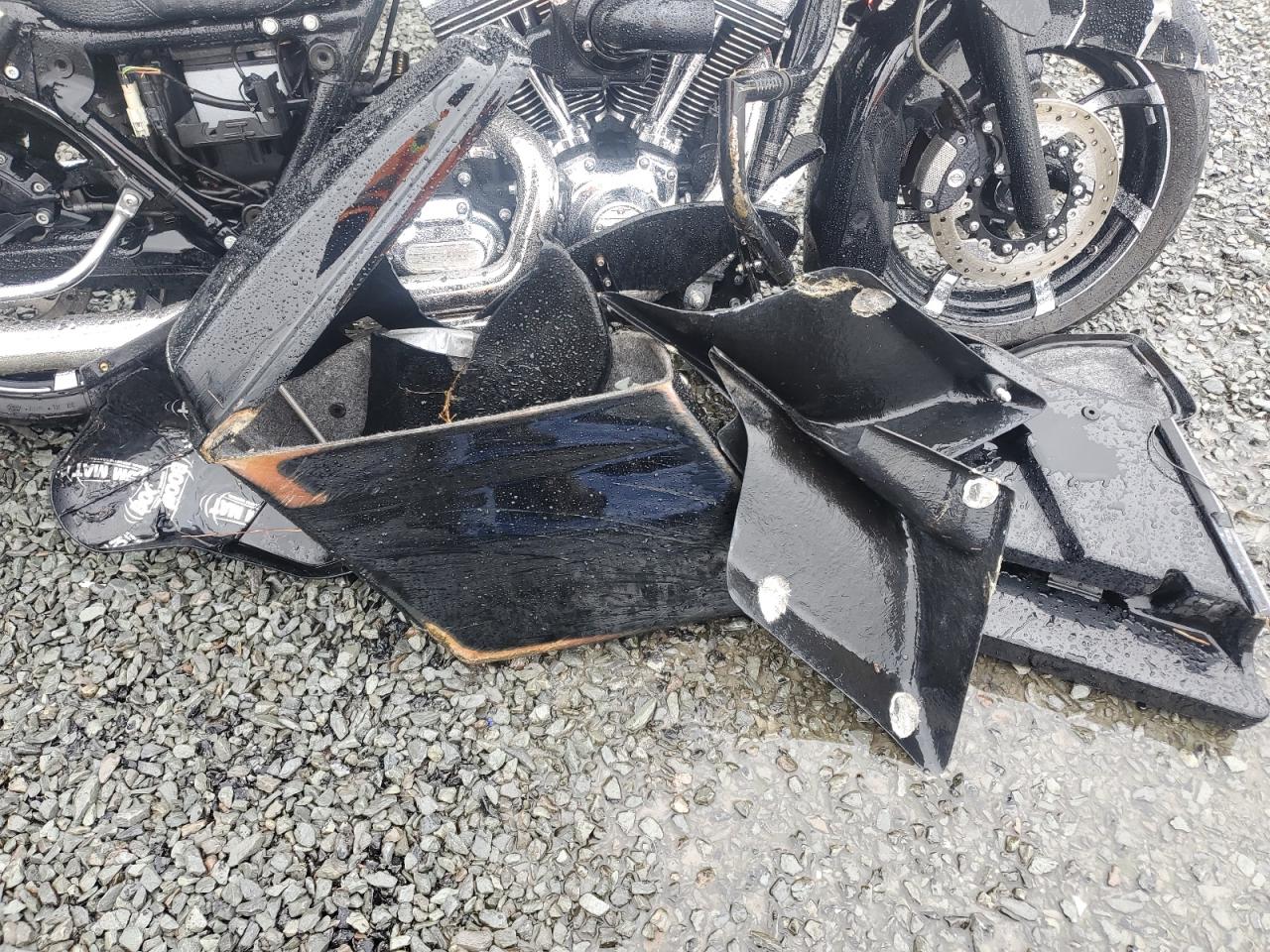 2012 Harley-Davidson Flhx Street Glide VIN: 1HD1KBM10CB631755 Lot: 90443725