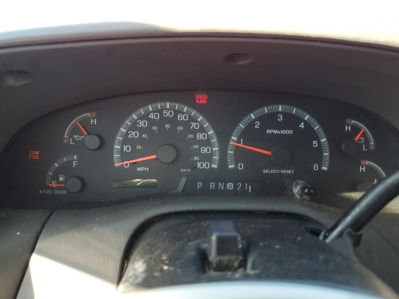 2002 Ford F150 VIN: 1FTRX18W42NA15396 Lot: 84657255