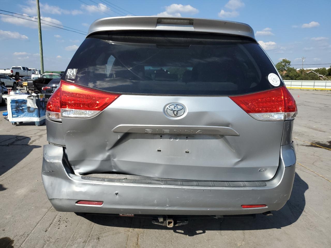 2011 Toyota Sienna Le VIN: 5TDKK3DC2BS049127 Lot: 85179415