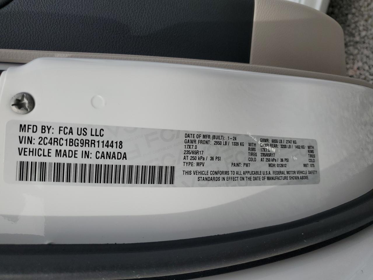 2024 Chrysler Pacifica Touring L VIN: 2C4RC1BG9RR114418 Lot: 89618255