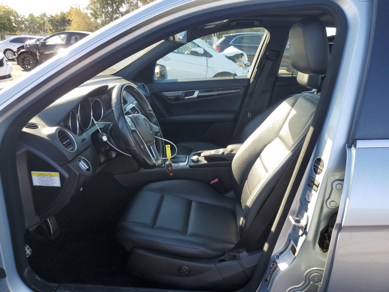 2014 Mercedes-Benz C 250 VIN: WDDGF4HB5EA930963 Lot: 90347825