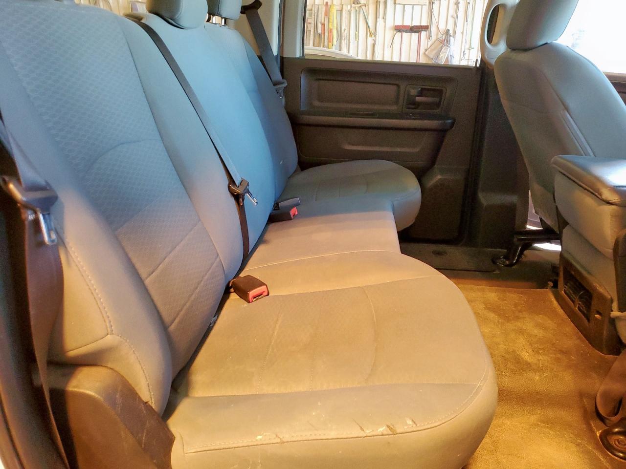 2017 Ram 1500 St VIN: 1C6RR6KG6HS822030 Lot: 90715005