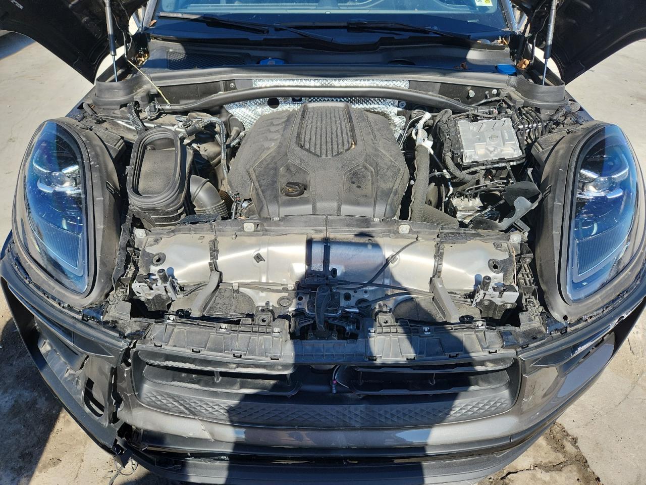 2024 Porsche Macan Base VIN: WP1AA2A56RLB10603 Lot: 87299695