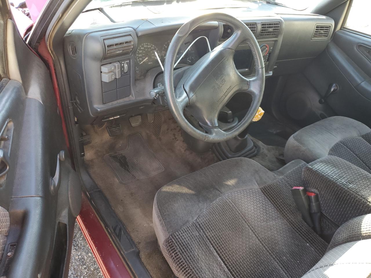 1996 GMC Sonoma VIN: 1GTCS1447TK519582 Lot: 90497365