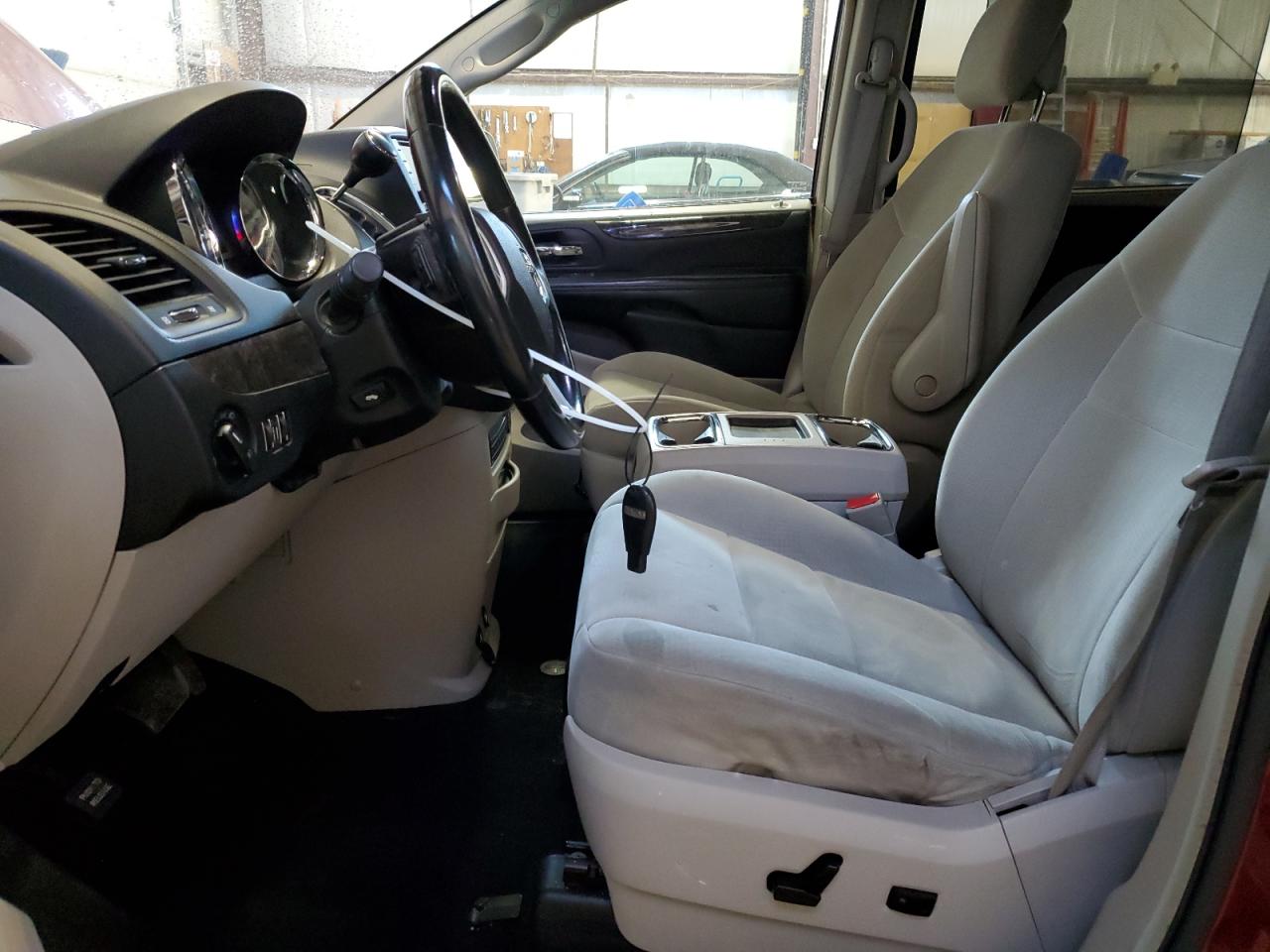 2011 Dodge Grand Caravan Crew VIN: 2D4RN5DG8BR632561 Lot: 86258735