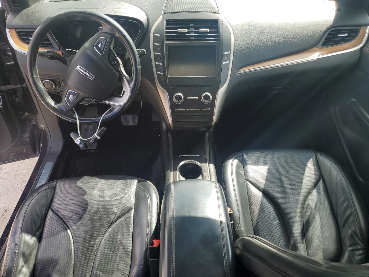 2015 Lincoln Mkc VIN: 5LMCJ1A9XFUJ19990 Lot: 82416855