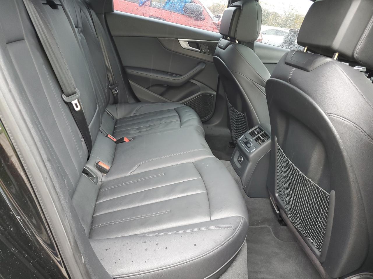 2018 Audi A4 Prestige VIN: WAUFNAF42JA116031 Lot: 90898775