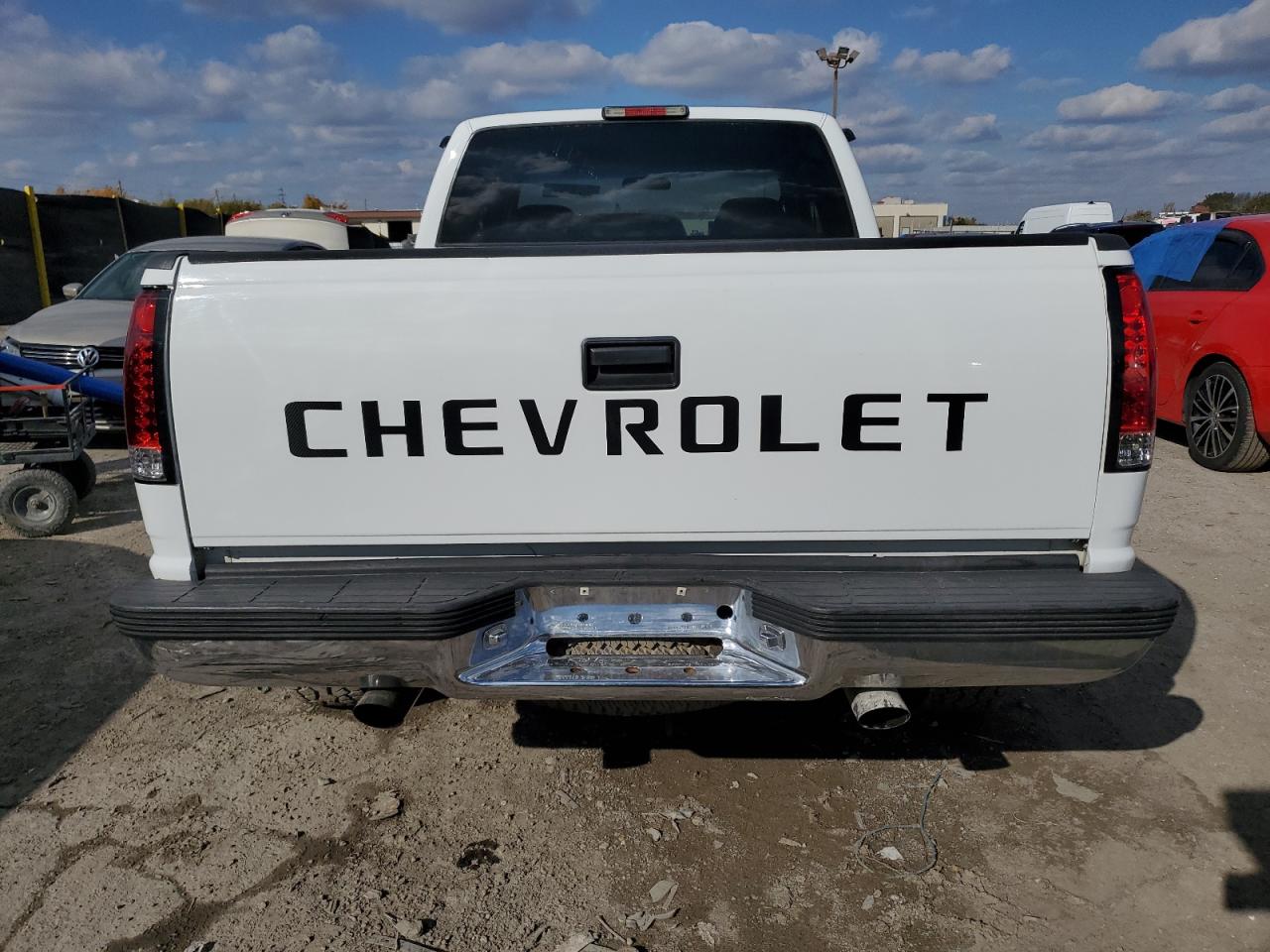 1995 Chevrolet Gmt-400 K1500 VIN: 2GCEK19K2S1281588 Lot: 90812645