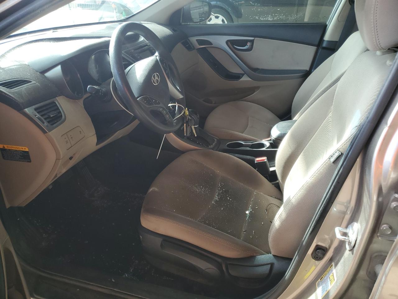 2016 Hyundai Elantra Se VIN: 5NPDH4AE2GH770242 Lot: 82366135