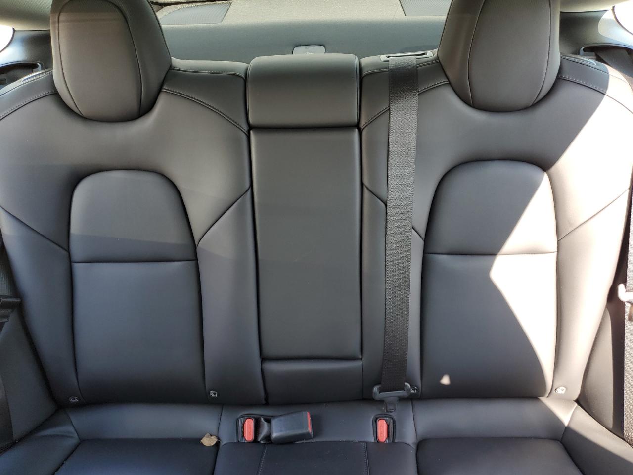 2023 Tesla Model 3 VIN: 5YJ3E1EB8PF392221 Lot: 85192475