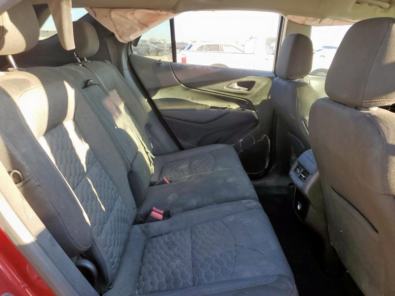 2018 Chevrolet Equinox Lt VIN: 2GNAXJEVXJ6175821 Lot: 82497825