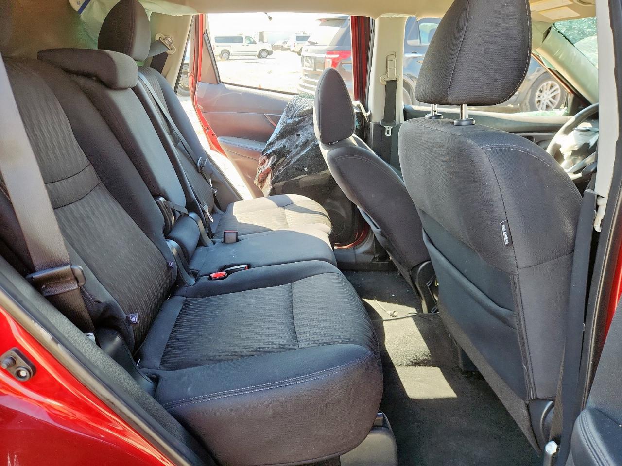 2019 Nissan Rogue S VIN: 5N1AT2MT5KC785141 Lot: 82228035