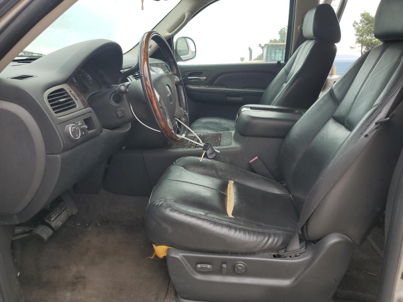 2009 GMC Yukon Denali VIN: 1GKFK03249R220501 Lot: 85601115