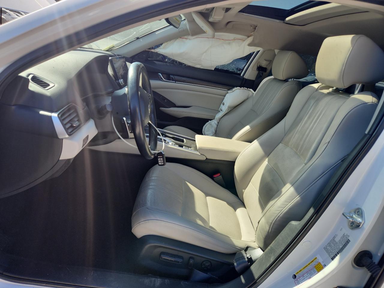 2022 Honda Accord Hybrid Exl VIN: 1HGCV3F52NA002905 Lot: 86303485