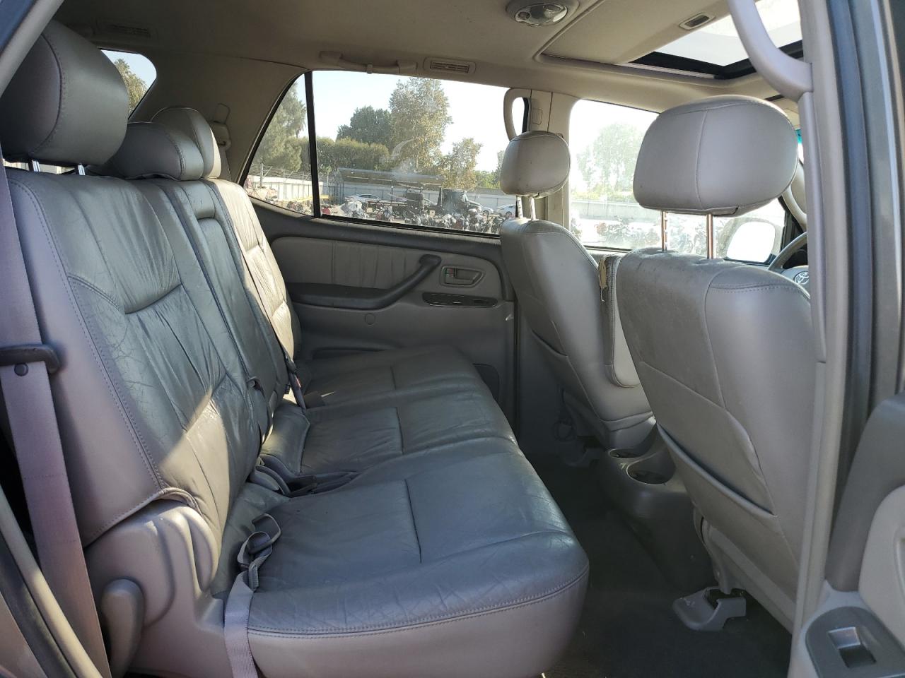 2004 Toyota Sequoia Limited VIN: 5TDBT48A84S222051 Lot: 82623185