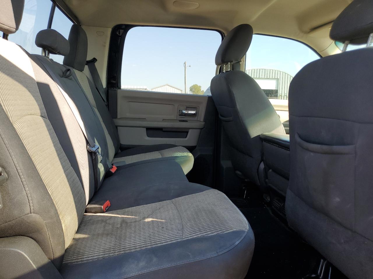 2011 Dodge Ram 1500 VIN: 1D7RV1CT2BS568669 Lot: 86317705