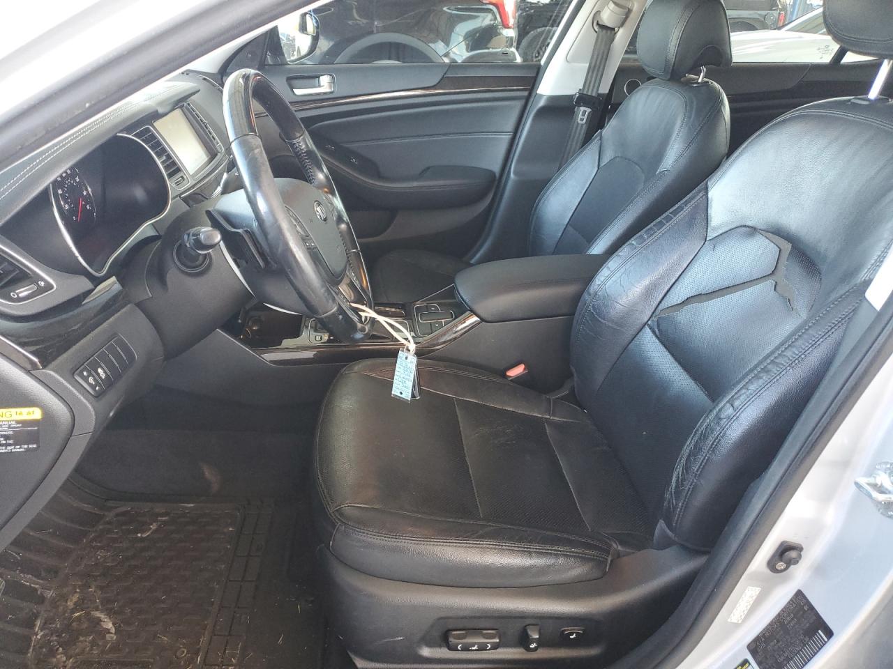 2016 Kia Cadenza Luxury VIN: KNALN4D7XG5206790 Lot: 90695275