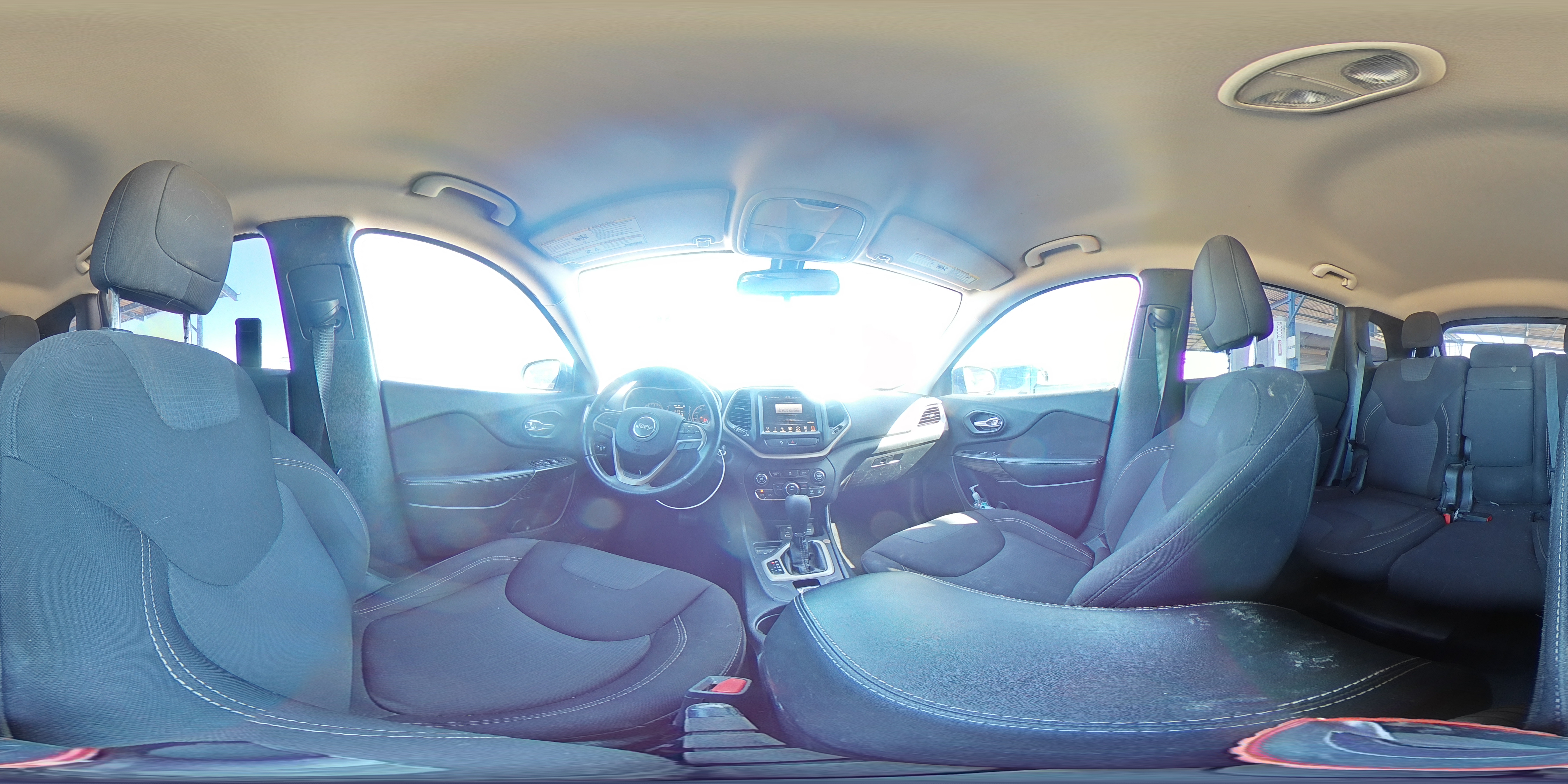 2017 Jeep Cherokee Latitude VIN: 1C4PJLCB6HW540696 Lot: 85782465