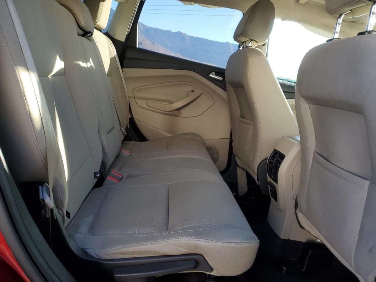 2017 Ford Escape Se VIN: 1FMCU9G97HUA50422 Lot: 90503865