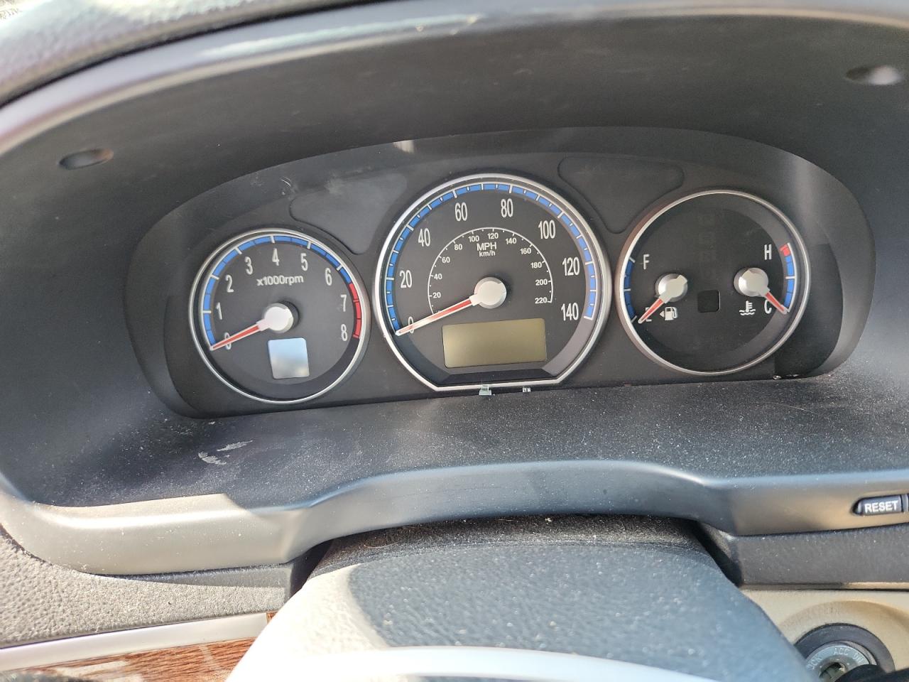 2008 Hyundai Santa Fe Se VIN: 5NMSH13EX8H152460 Lot: 82305675