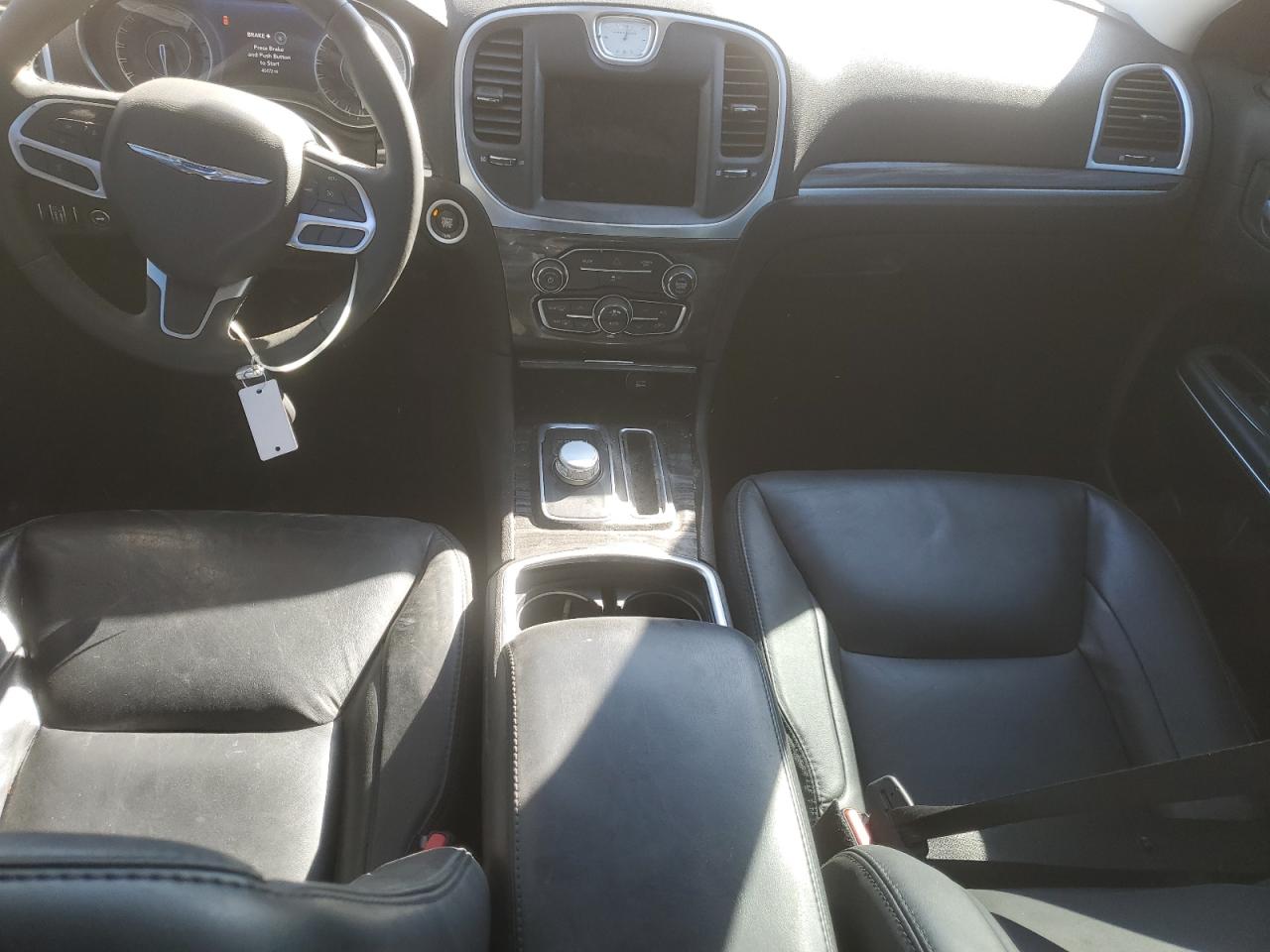 2018 Chrysler 300 Touring VIN: 2C3CCAAG5JH253709 Lot: 82653305