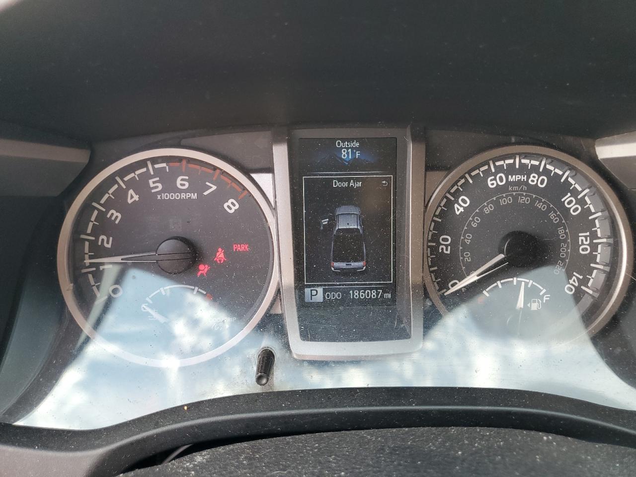 2016 Toyota Tacoma Access Cab VIN: 5TFRX5GN0GX052456 Lot: 82248365