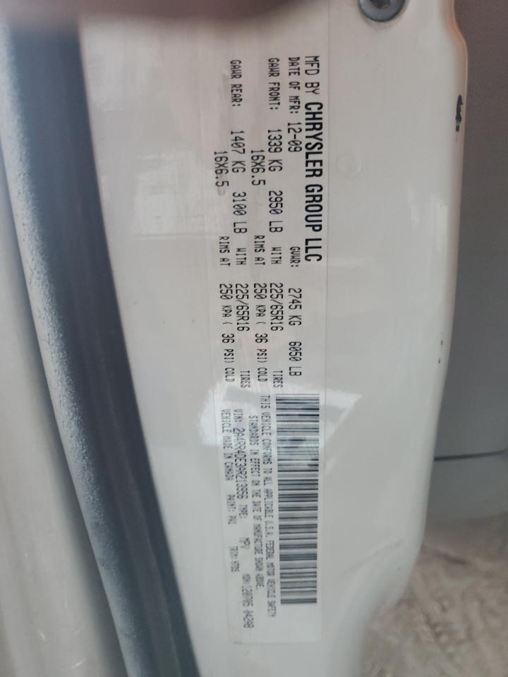 2010 Chrysler Town & Country Lx VIN: 2A4RR4DE3AR213956 Lot: 84971125