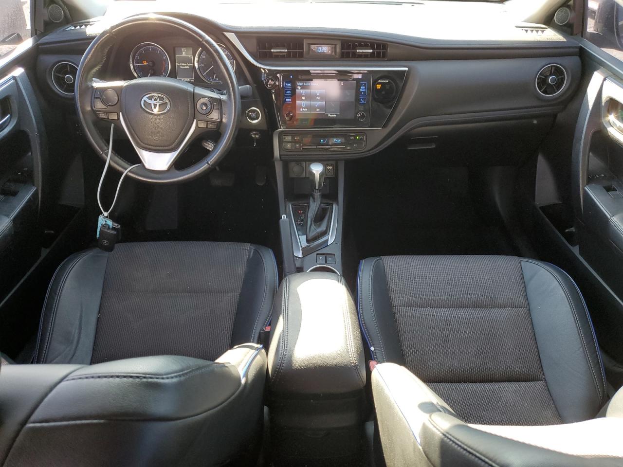 2017 Toyota Corolla L VIN: 2T1BURHE7HC890631 Lot: 84385855