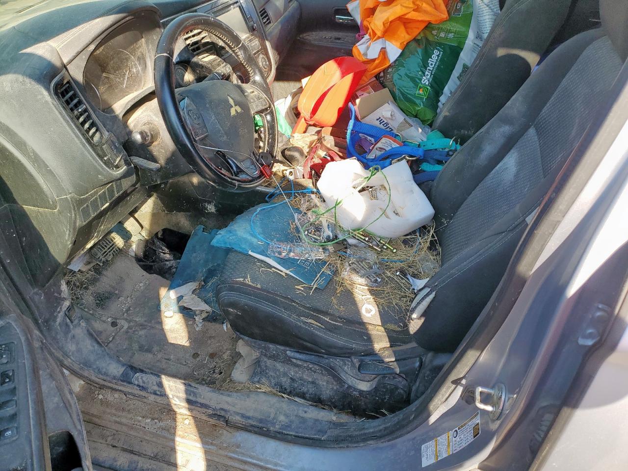 2017 Mitsubishi Outlander Es VIN: JA4AD2A33HZ030026 Lot: 84600555