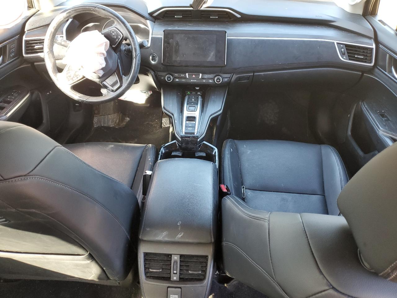 2018 Honda Clarity Touring VIN: JHMZC5F39JC020744 Lot: 89845025