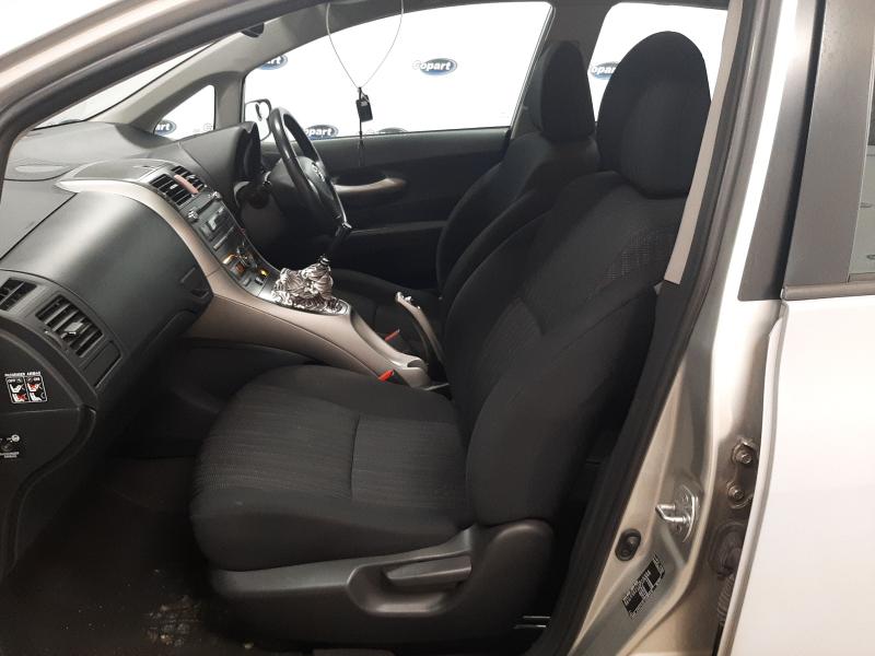 2007 TOYOTA AURIS 1.6 VVTI T SPIRIT 5DR