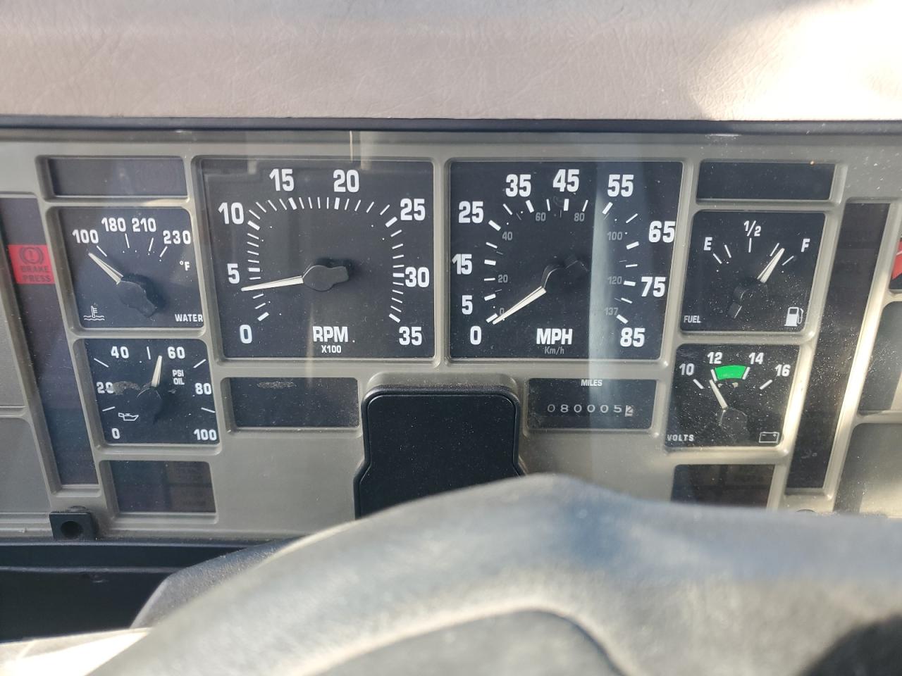 1998 International 4000 4700 VIN: 1HTSCABN2WH511981 Lot: 83772175