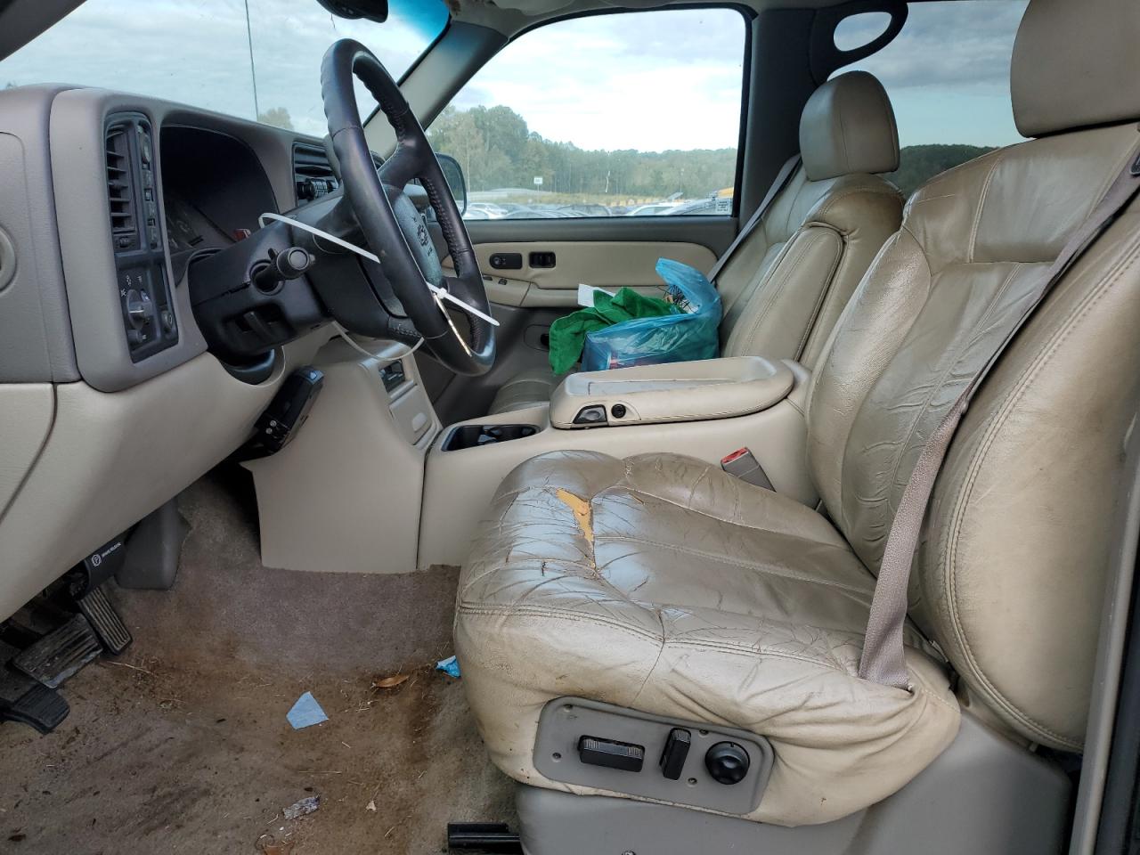 2001 Chevrolet Suburban K2500 VIN: 3GNGK26U11G277209 Lot: 85013605