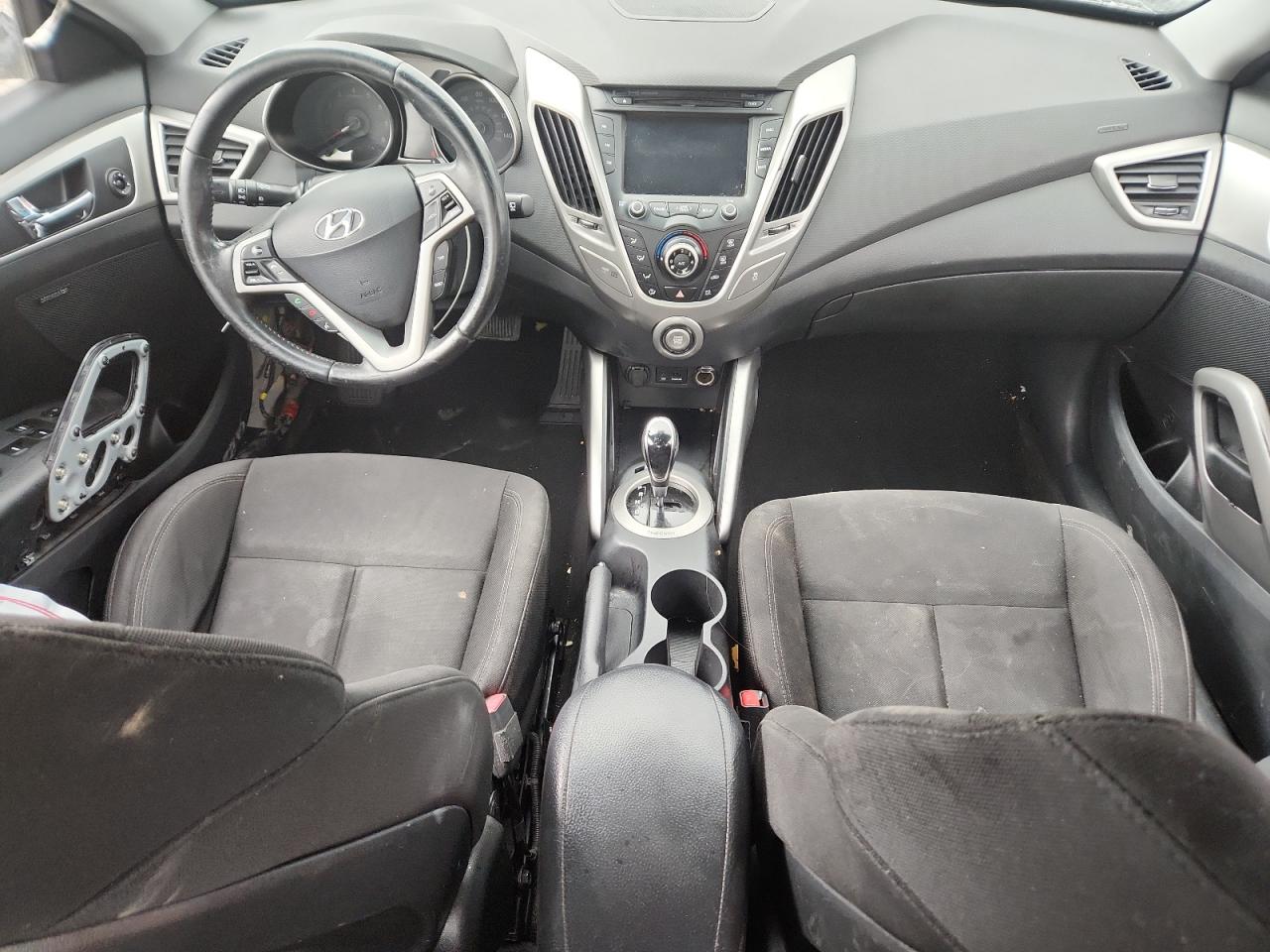 2013 Hyundai Veloster VIN: KMHTC6AD9DU128207 Lot: 85136075