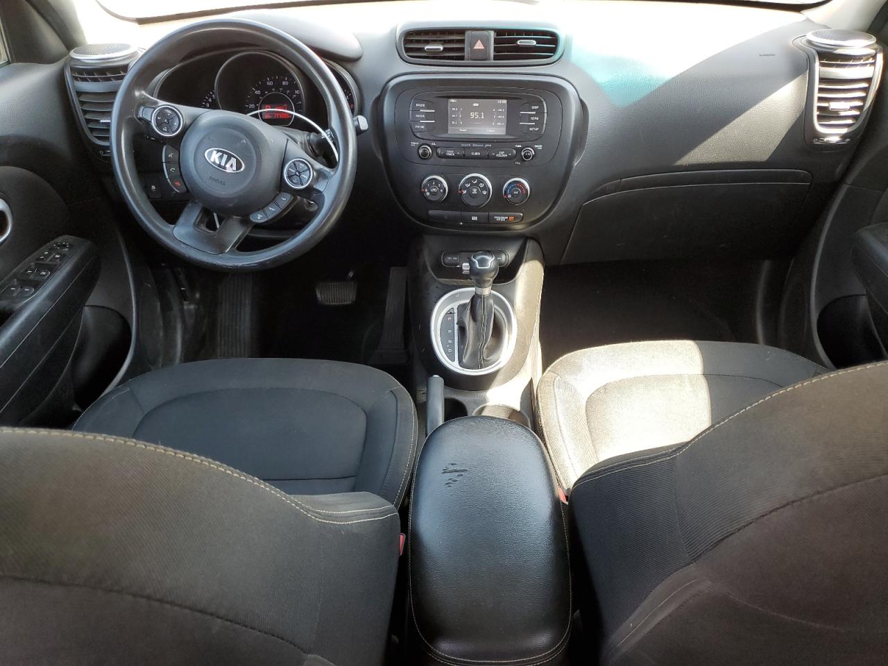 2016 Kia Soul + VIN: KNDJP3A50G7382267 Lot: 84611595