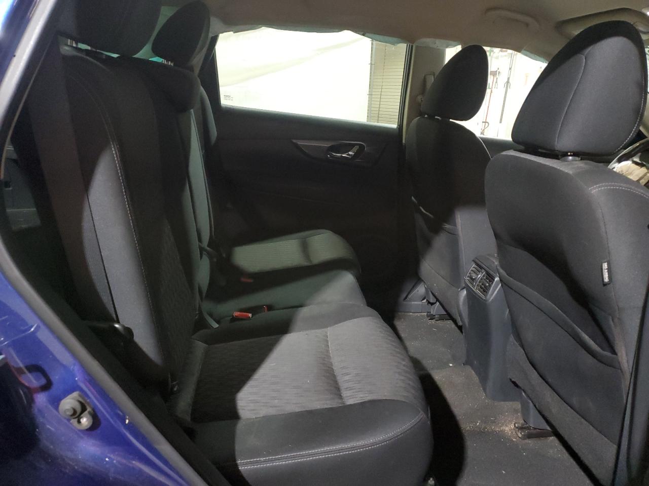 2017 Nissan Rogue S VIN: KNMAT2MV8HP590383 Lot: 90997645