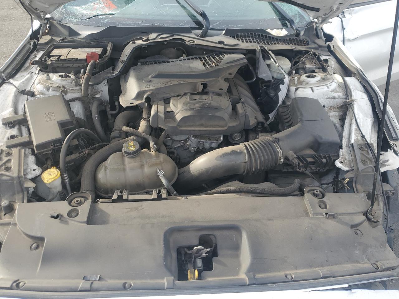 2015 Ford Mustang VIN: 1FA6P8TH4F5372545 Lot: 84760825