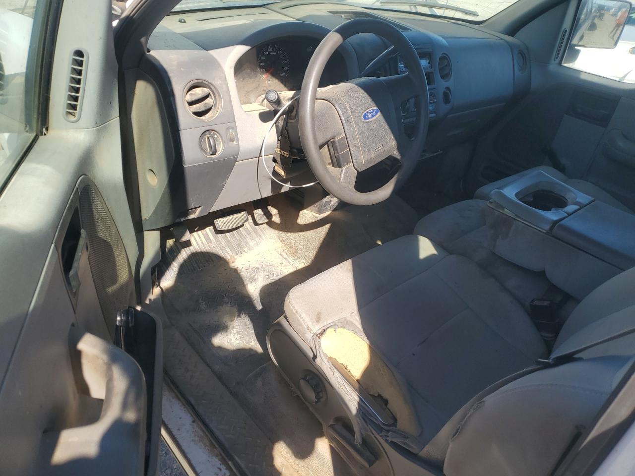 2004 Ford F150 VIN: 1FTRX12W54NB89392 Lot: 86187405