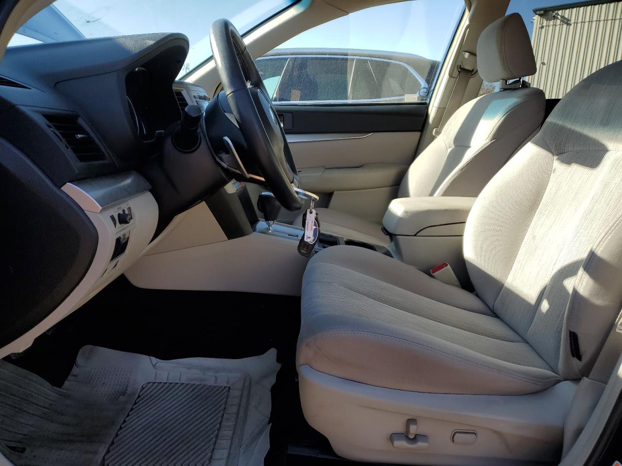 2014 Subaru Outback 2.5I Premium VIN: 4S4BRGDC6E3229778 Lot: 86069355