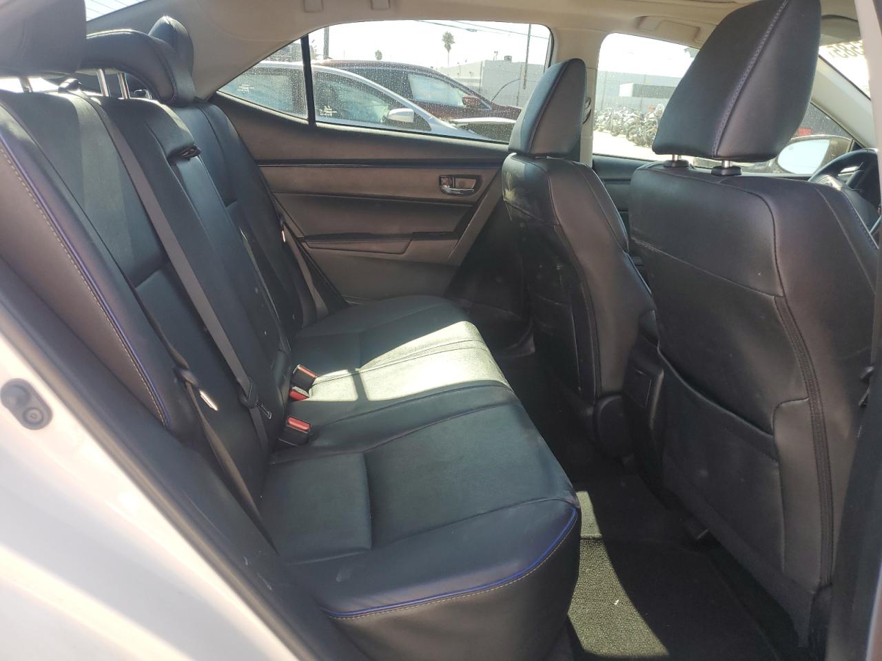 2017 Toyota Corolla L VIN: 5YFBURHE4HP655605 Lot: 85135585